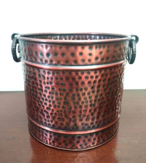 Brass Planter with handle || Planter for Living Room||Antique design Hammered Plant Container, Planter, Flower Pot for Indoor/Outdoor Plant