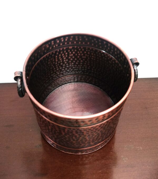 Brass Planter with handle || Planter for Living Room||Antique design Hammered Plant Container, Planter, Flower Pot for Indoor/Outdoor Plant - Image 4