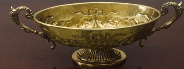 Brass Decoration Bowl || Fruit Bowl || Center Table Decor Bowl || Oval Bowl with embossed design - Image 4