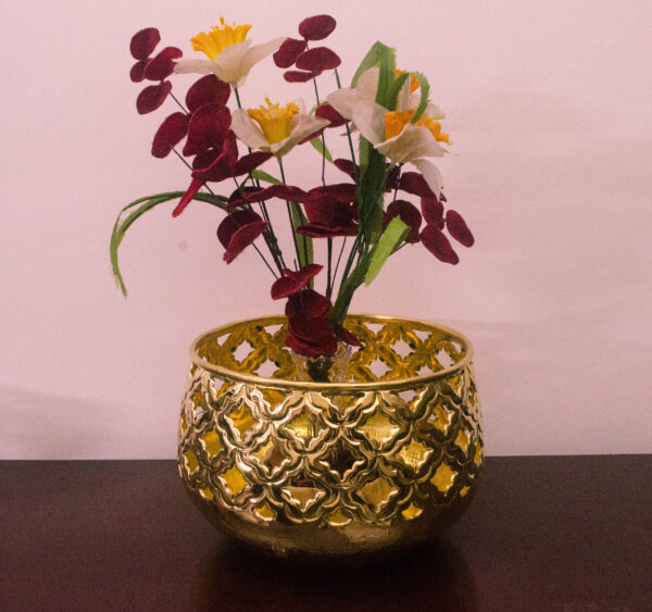 Cut Work Brass Planter, Metal Planter, Flower Pot, Plant Container, Table top planter, Golden finish Brass Planter Pot