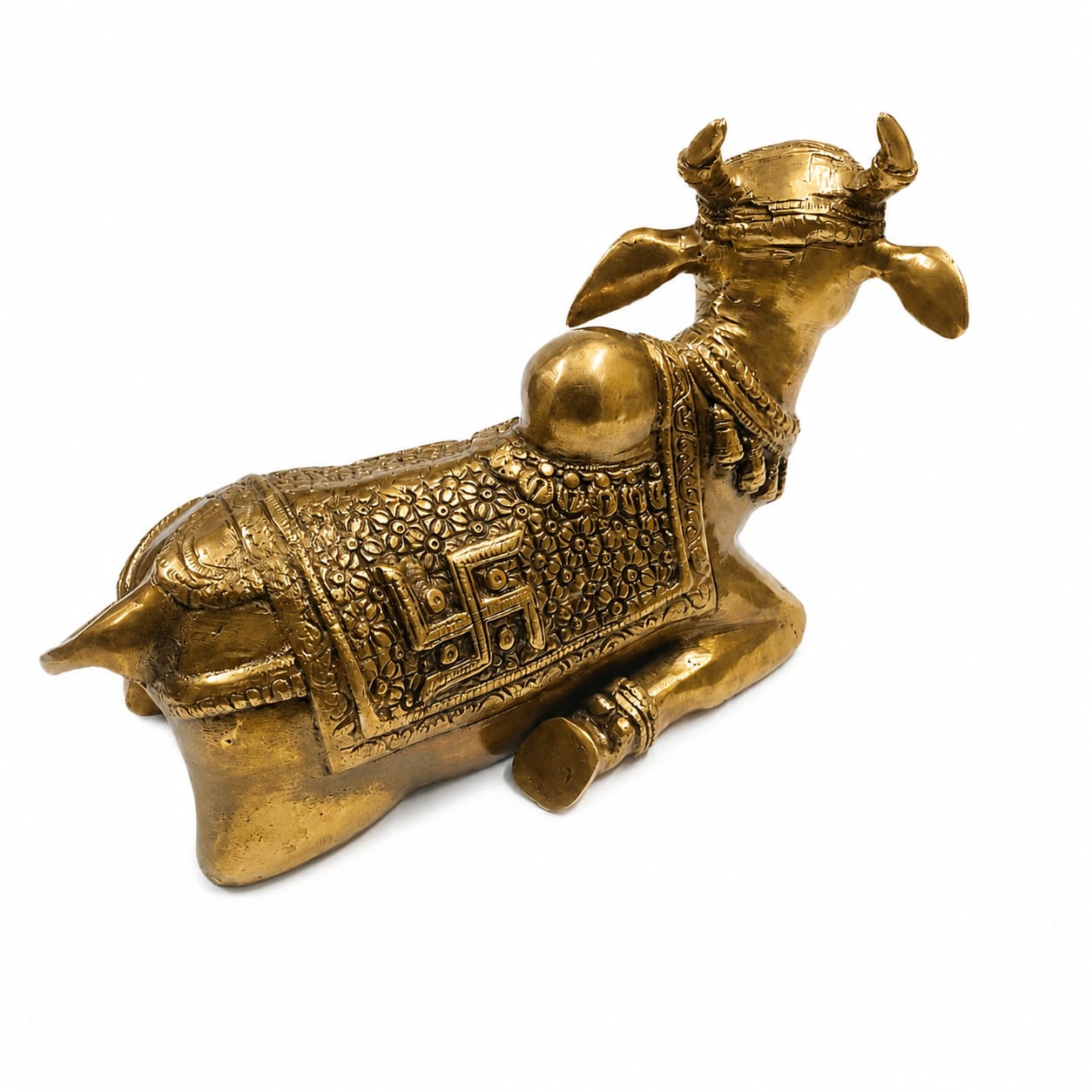 Antique Brass Nandi Bull Statue | Decorative Sacred Shiva Vahana Idol | Traditional Home & Temple Décor - Image 3