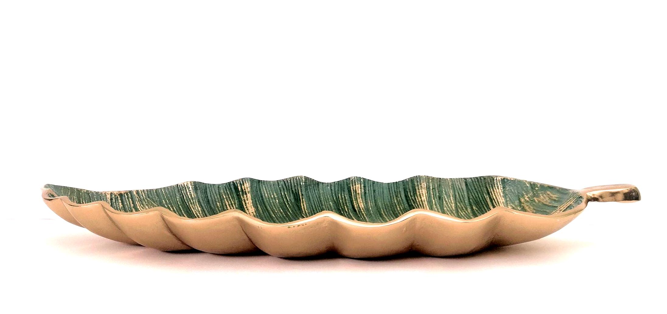 Metal Leaf-Shaped Center Table Decorative Tray | Green & Gold Tabletop Accent - Image 4
