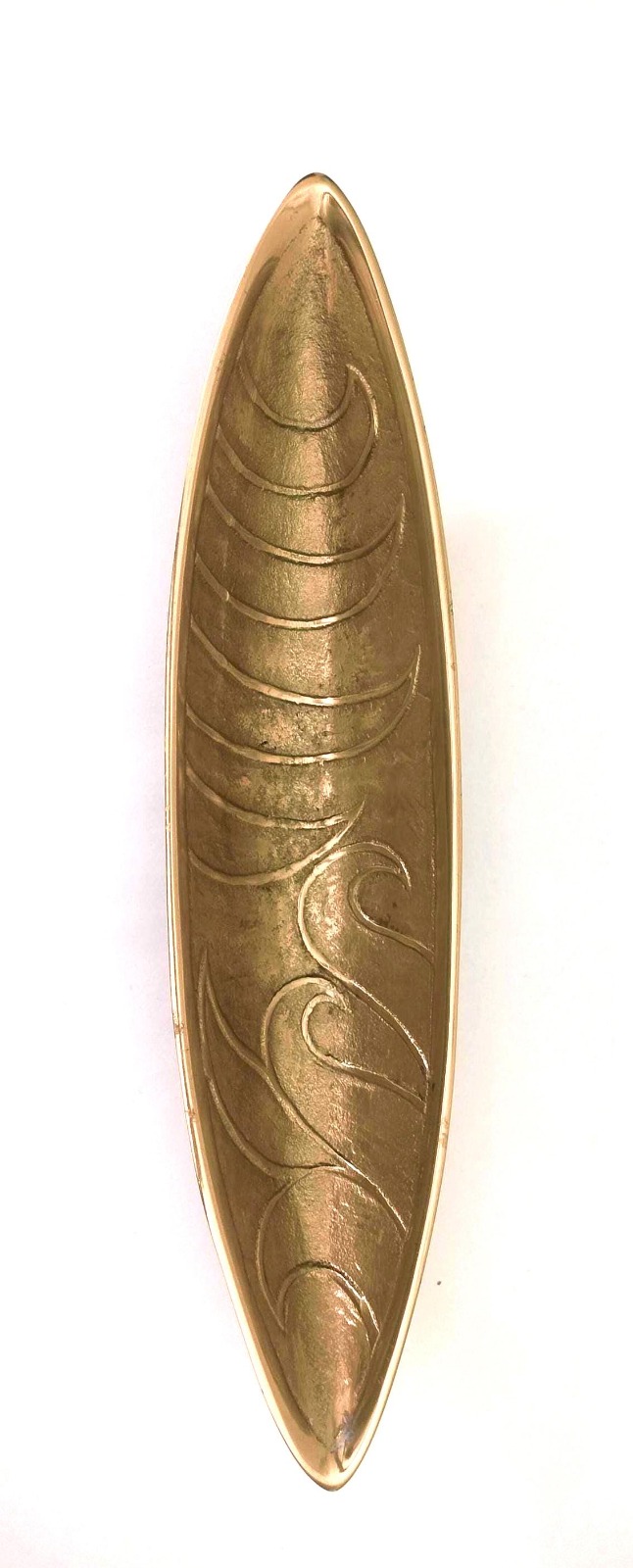 Metal Decorative Tray with Elegant Embossed Leaf Design & Gold Tabletop Accent - Image 3