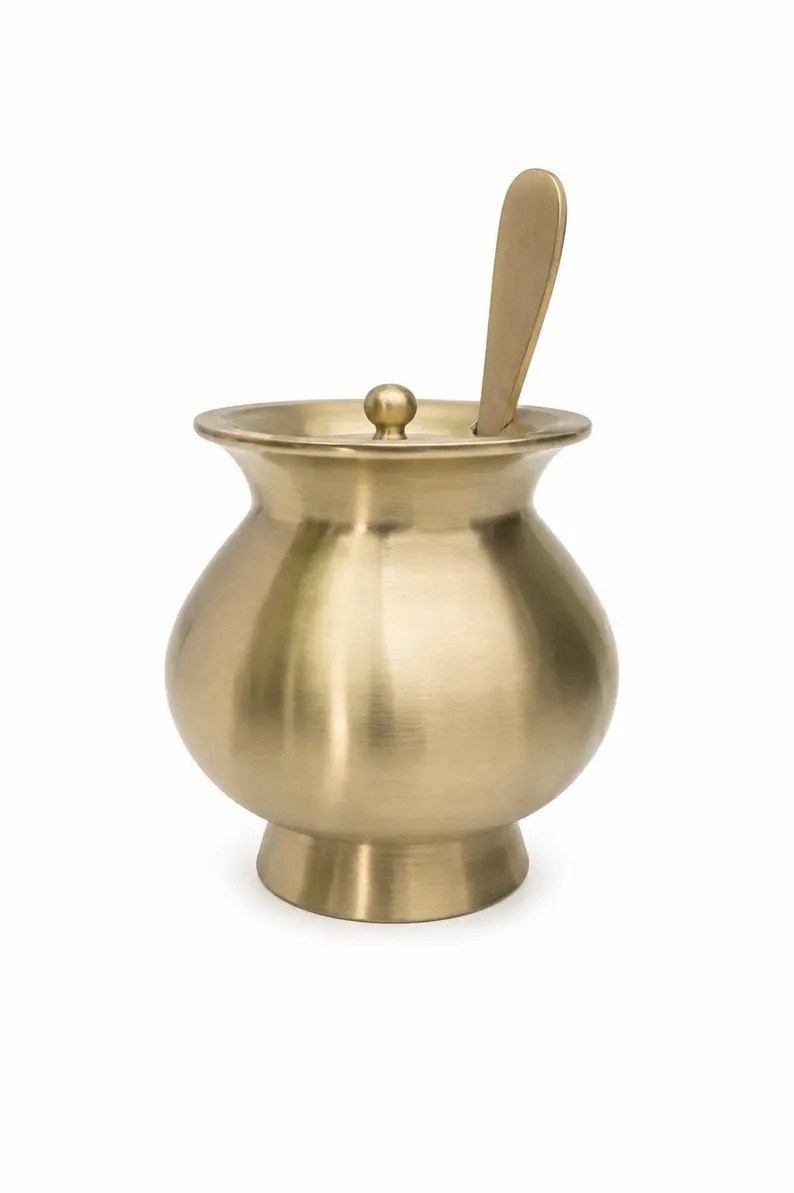 Brass Ghee Pot | Oil Dispenser with Spoon & Lid – 500 ml | Traditional Indian Ghee Storage Container (Copy)